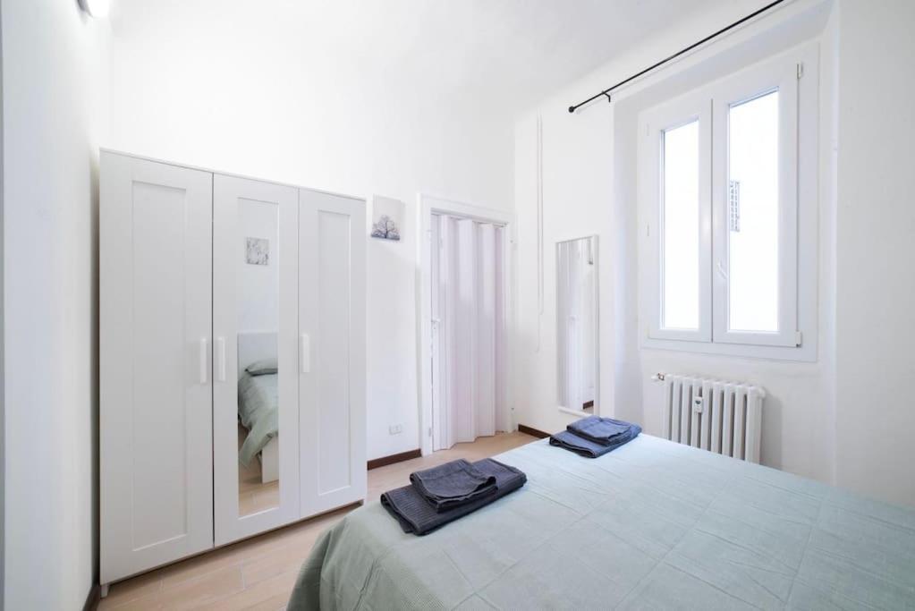 Apartment 4 Stops From The City Center Milan Extérieur photo